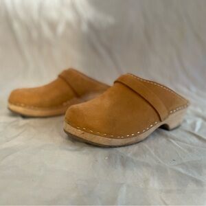 Lotta from Stockholm Nubuck Low Wood clogs, Size 37